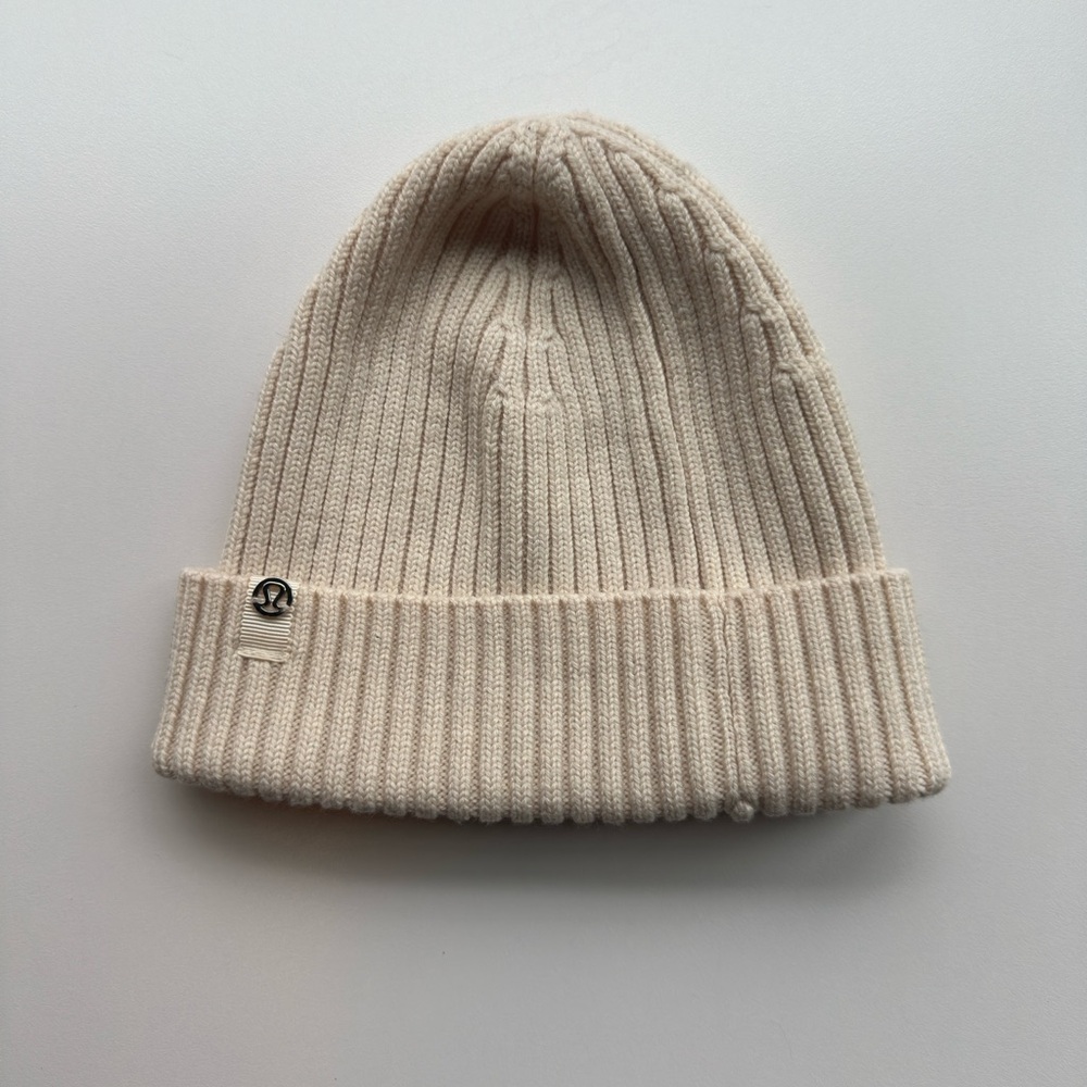 Lululemon Cream Ribbed Beanie
